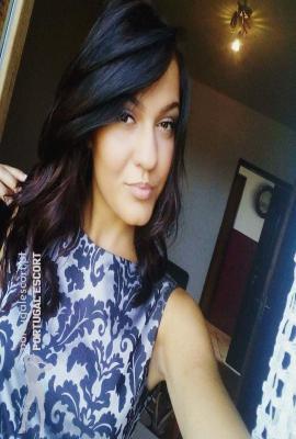 Doce Leonor Escort Caparide